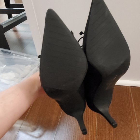 🖤 Zara velvet mid heel pumps - Picture 5 of 5